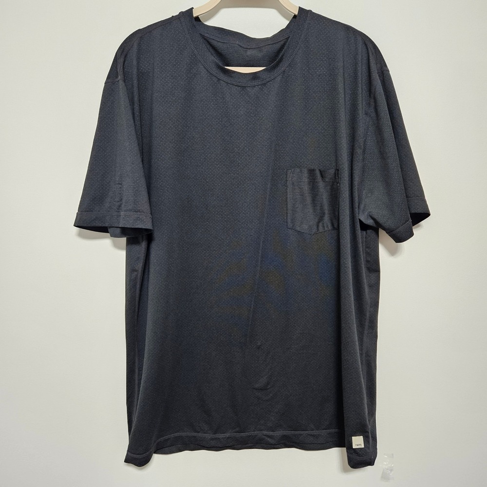 Vuori Tradewind Performance Tee Mens XL Black Heather Pocket Shirt V109 Athletic